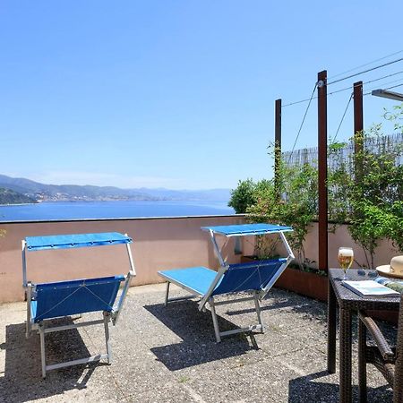 Punta San Martino Hotel Аренцано Екстериор снимка