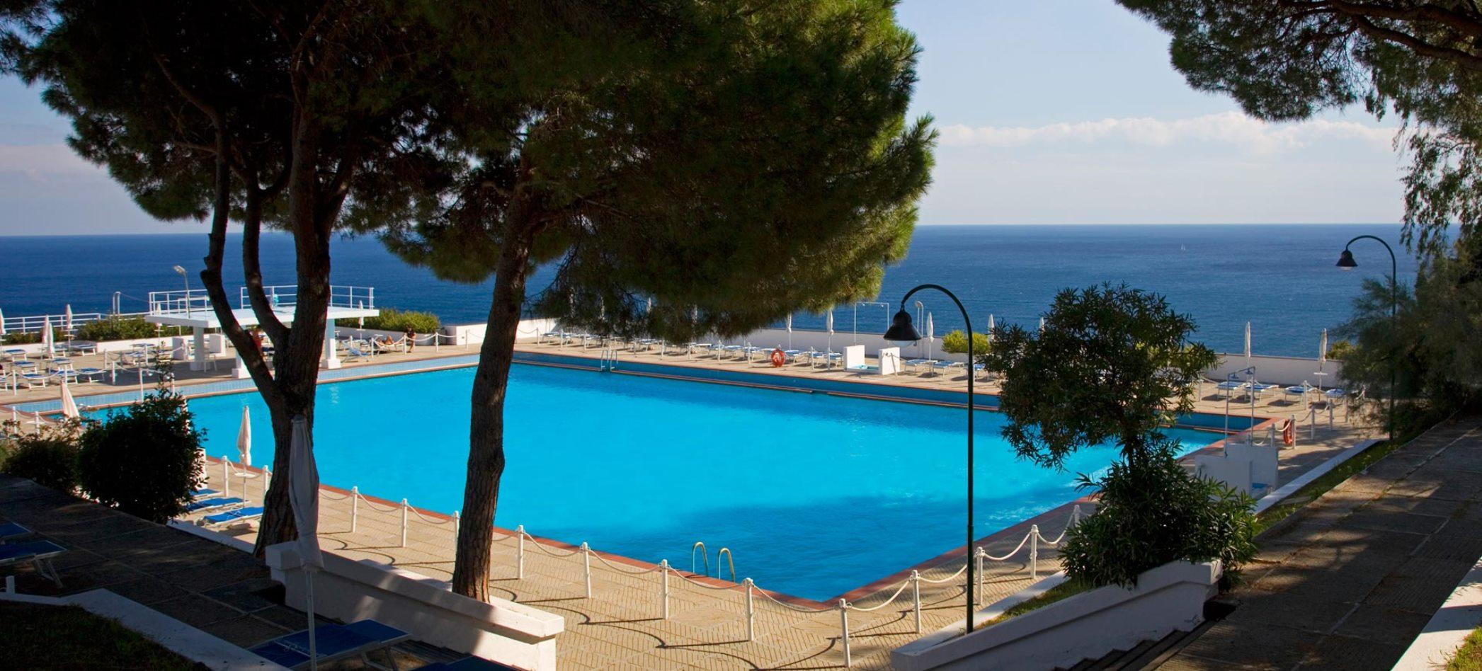 Punta San Martino Hotel Аренцано Екстериор снимка