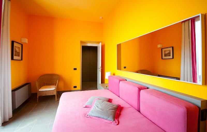 Punta San Martino Hotel Аренцано Екстериор снимка